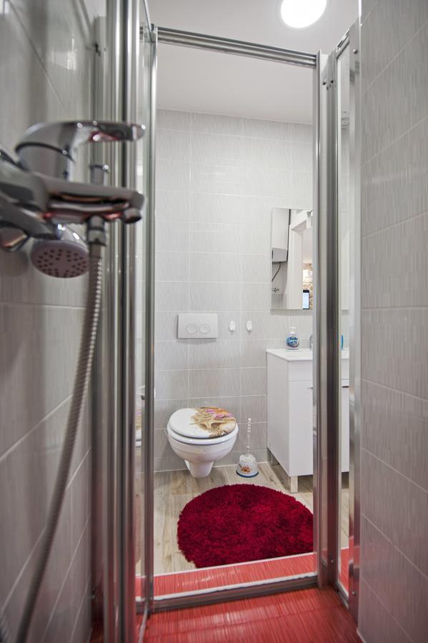 La Svalba Rooms & Studios Rovinj Exterior foto