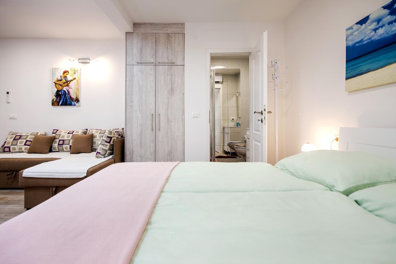 La Svalba Rooms & Studios Rovinj Exterior foto